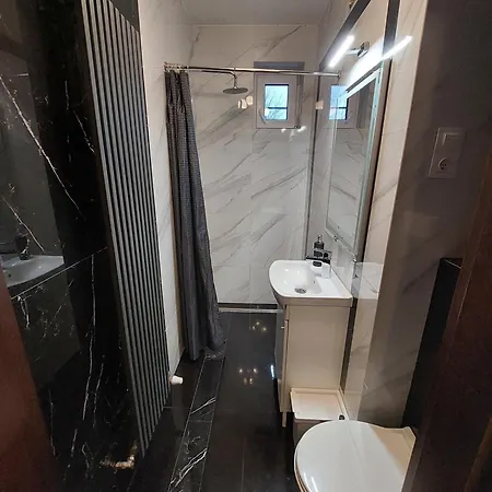 아파트 Madera House