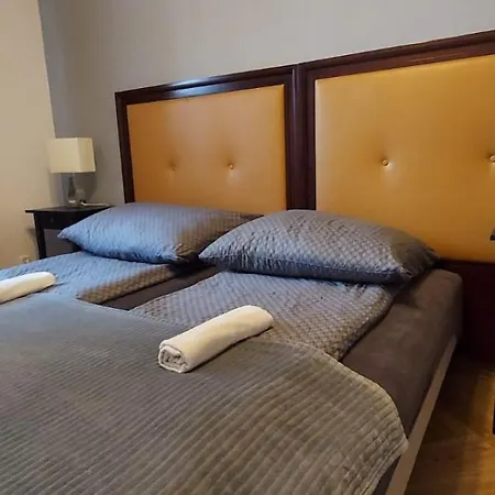 Madera House * 카토비체